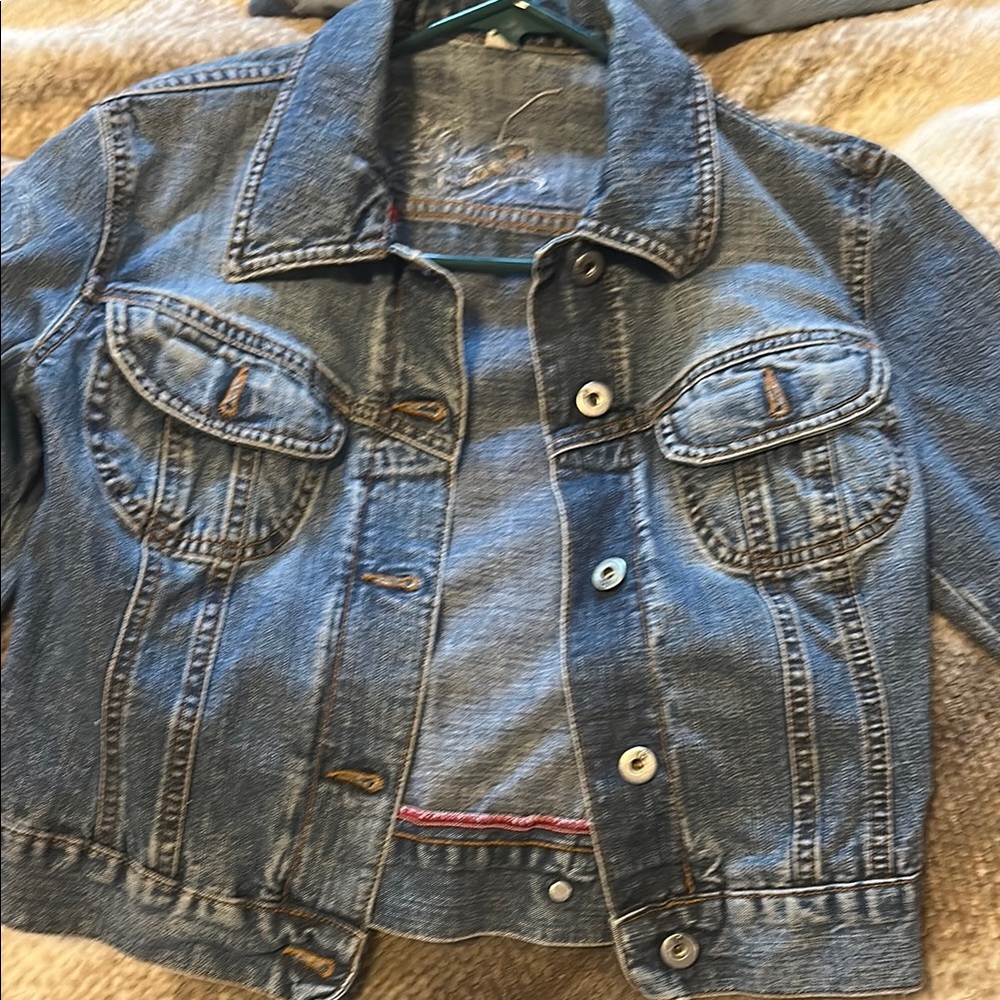 Guess Blue Jean Jacket Classic Denim petite woman’s